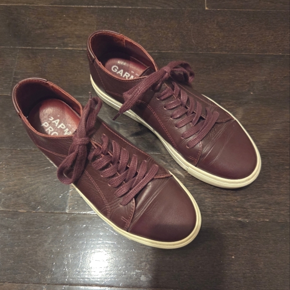 Garment Project unisex burgundy leather tennis shoes / sneakers Size 38 / 8